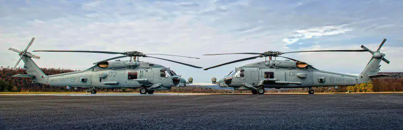 Primer par de MH-60R entregados a Australia. Imagen: Daniel Rude - LM.