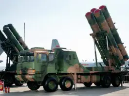 Sistema de misiles antiaéreos HQ-22. Créditos: inf.news