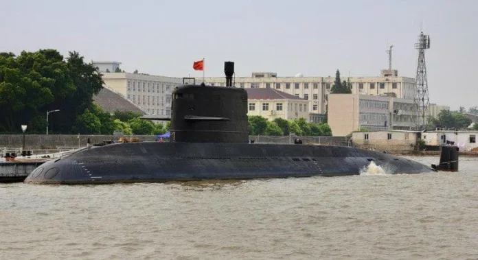 type-041-YUAN-Class-SSK-aip-submarine-696x379.jpg