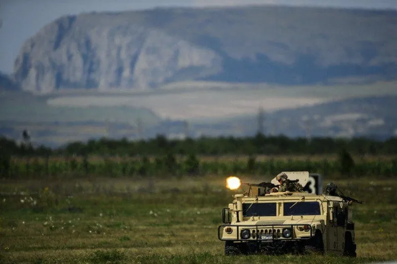 Zona Militar - Desde la Sociedad por la Defensa