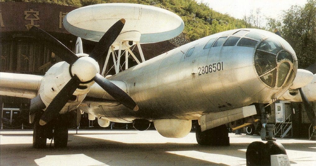 Tu-4-AWACS-Chino.jpg