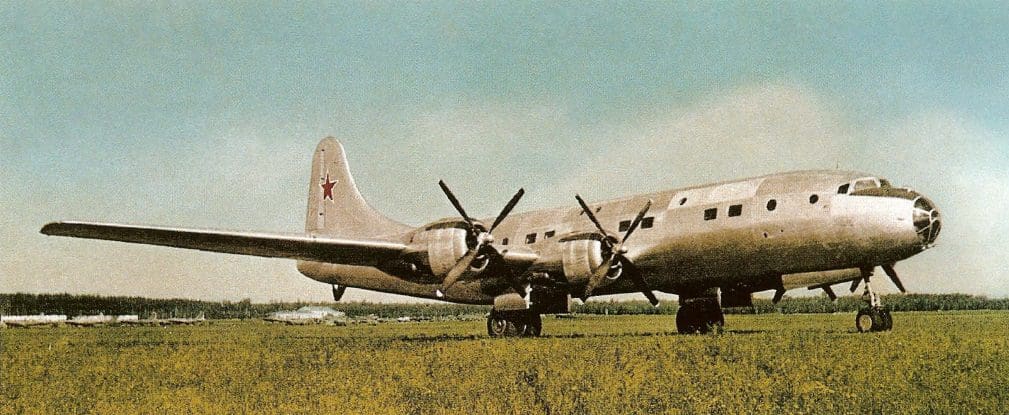 Tu-4-Tu-70.jpg