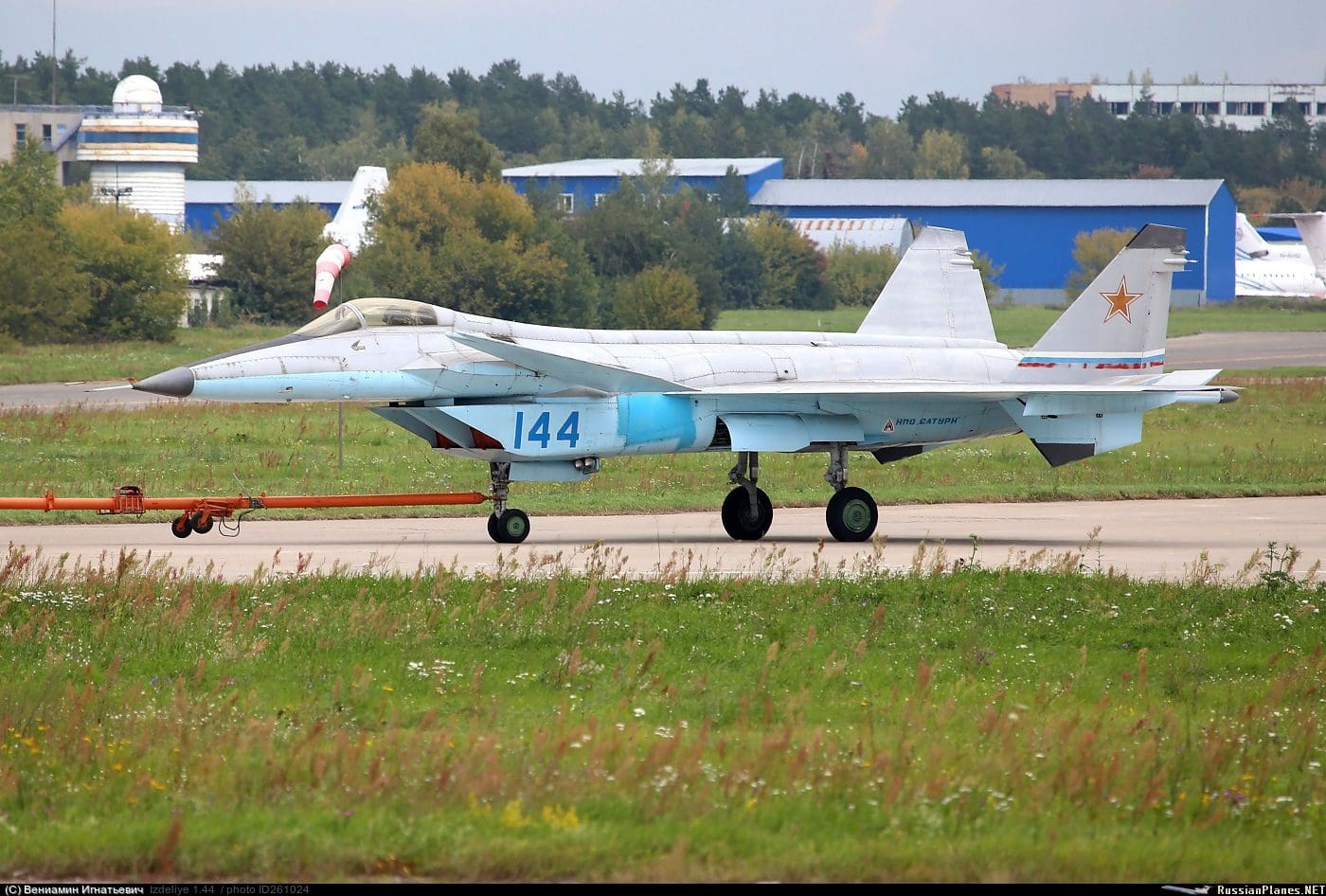 MiG 1.42, el caza soviético de quinta generación