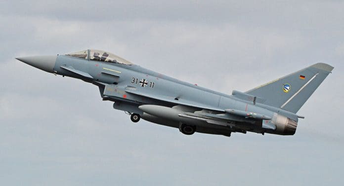 Eurofighter-Typhoon-696x377.jpg