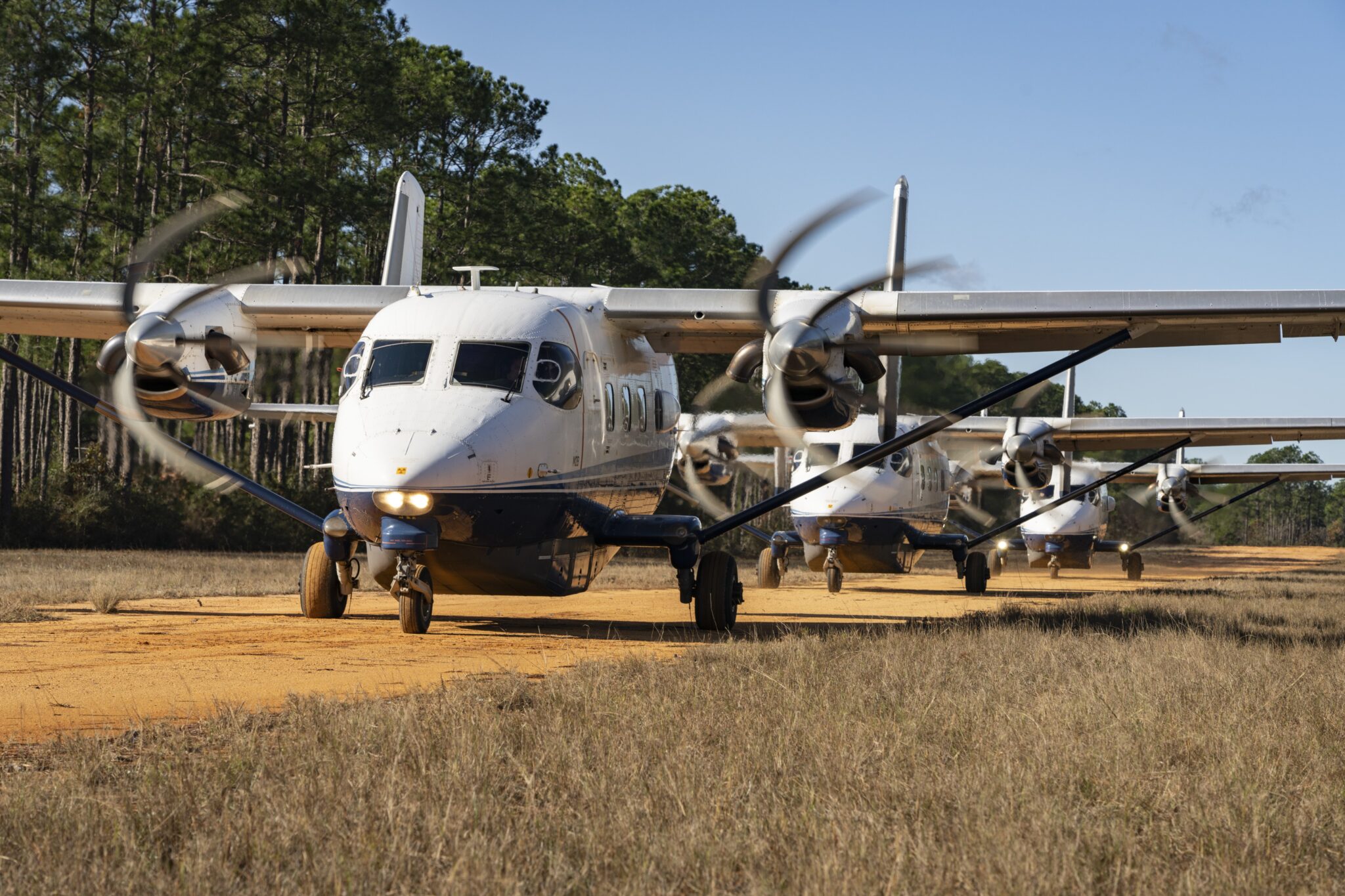 La Fuerza Aérea de los EE.UU. retira a sus C-145A Combat Coyote tras ...