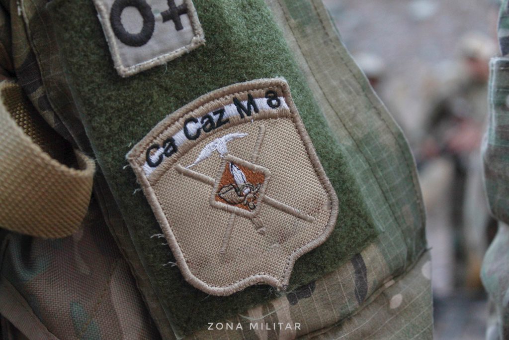 www.zona-militar.com