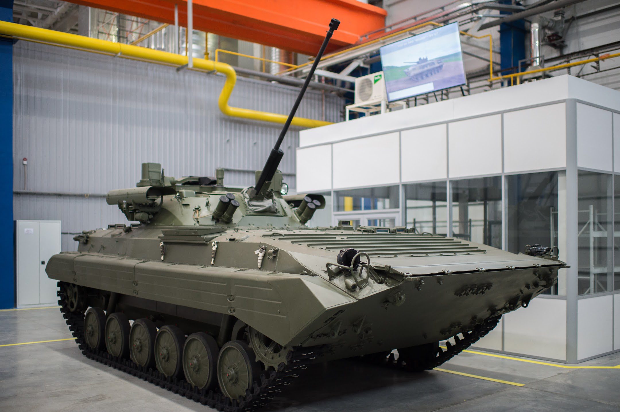 Le forze terrestri russe ricevono un nuovo lotto di moderni veicoli da combattimento di fanteria BMP-2