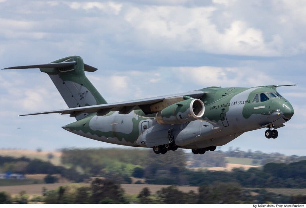 KC-390-Fuerza-Aerea-de-Brasil-1068x726.jpg