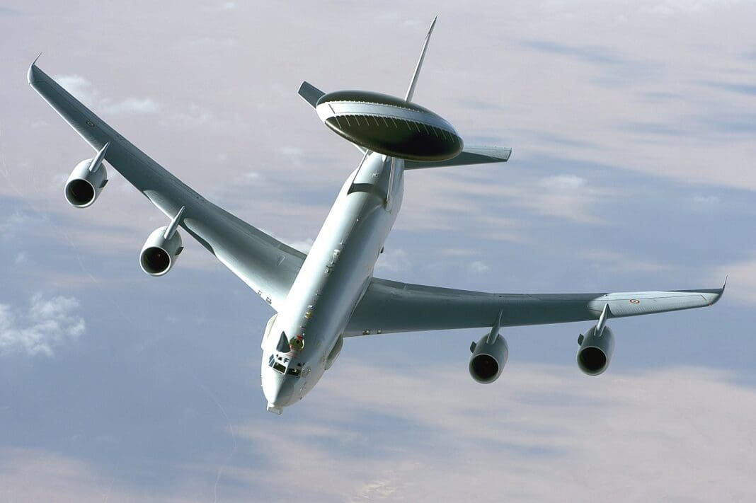 E-3F-Sentry-AWACS-Ejercito-del-Aire-Francia-Rusia-0-1068x711.jpg