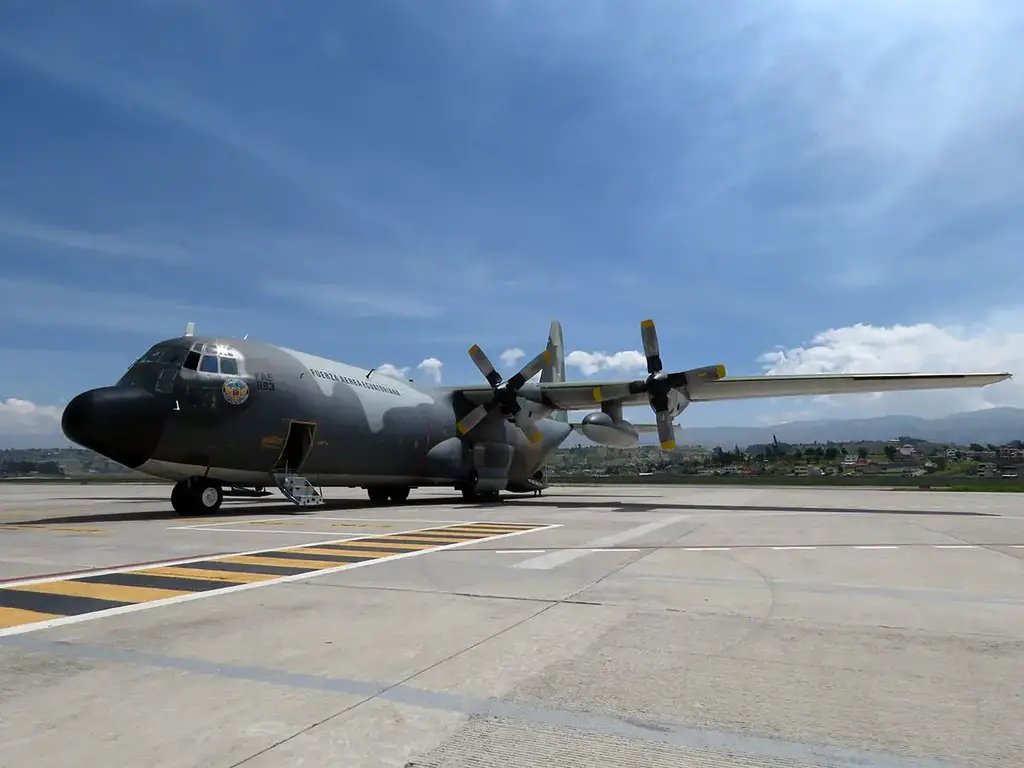 ultimo-hercules-fuerza-aerea-ecuatoriana-FAE-893-L-100.webp
