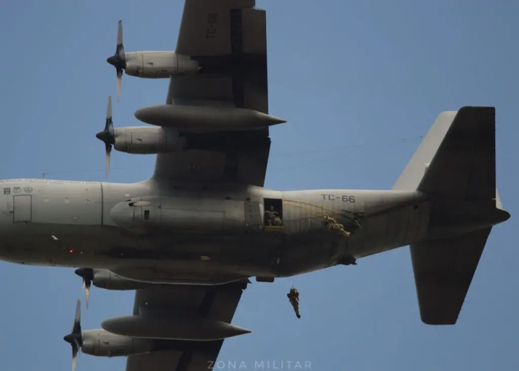 The Argentine Army and Air Force conducted an air cooperation exercise
