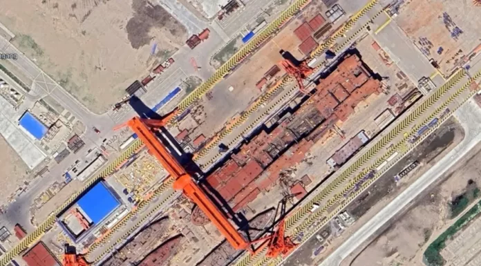 Type 076 Archivos Zona Militar