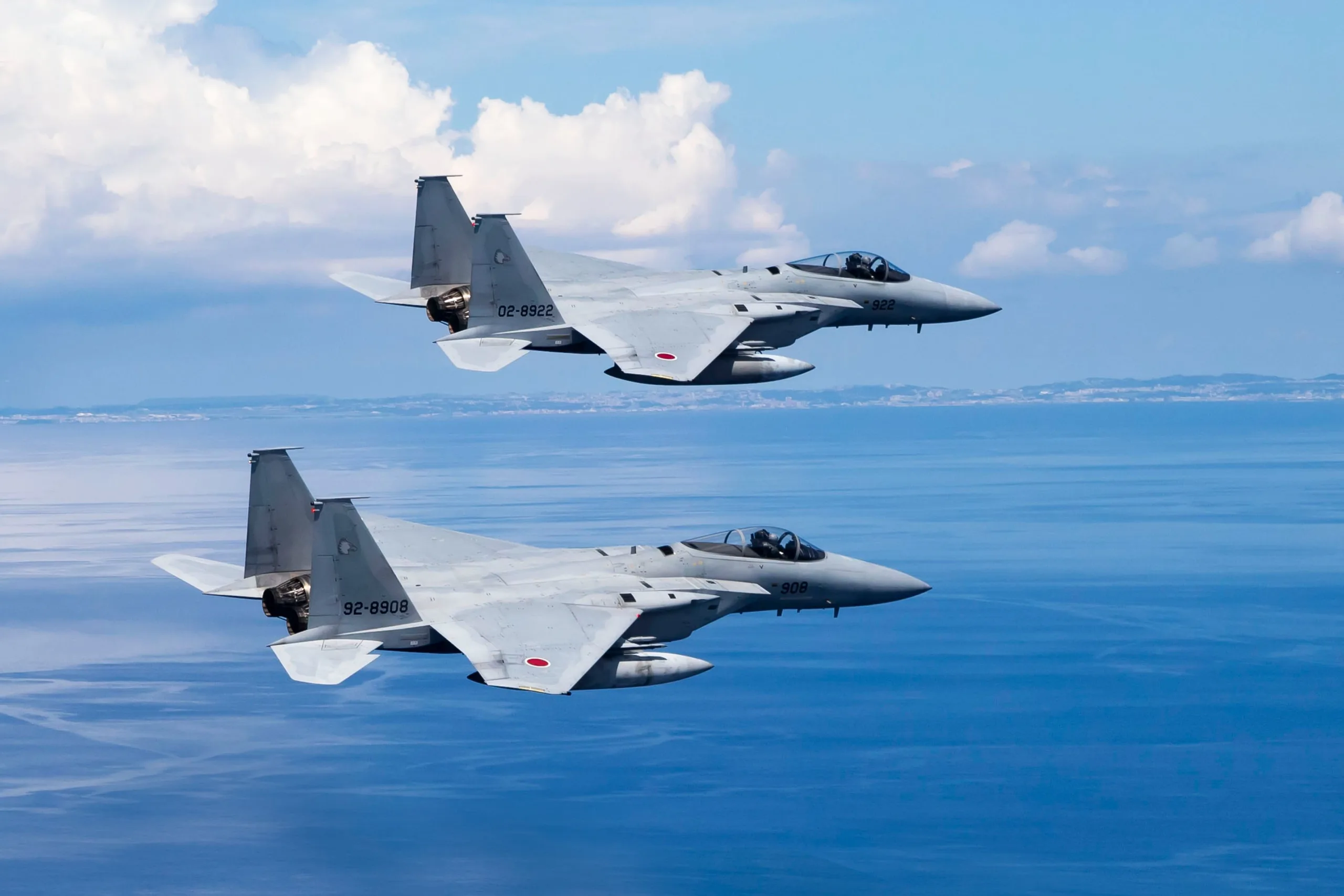 Dos cazas F-15J de la Fuerza Aérea de Autodefensa de Japón