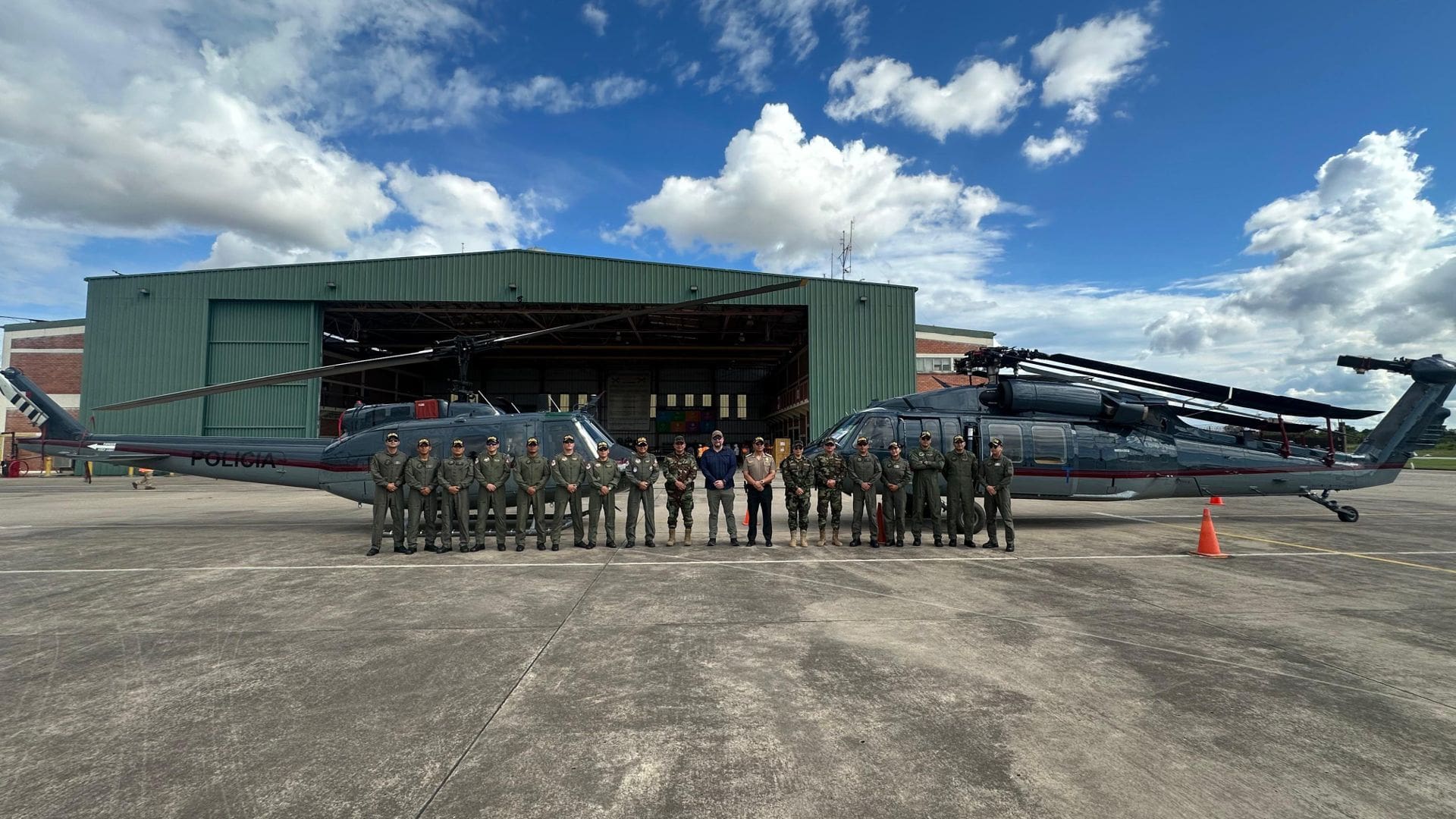 Helicópteros UH-60A Black Hawk - Policía Nacional del Perú (PNP)