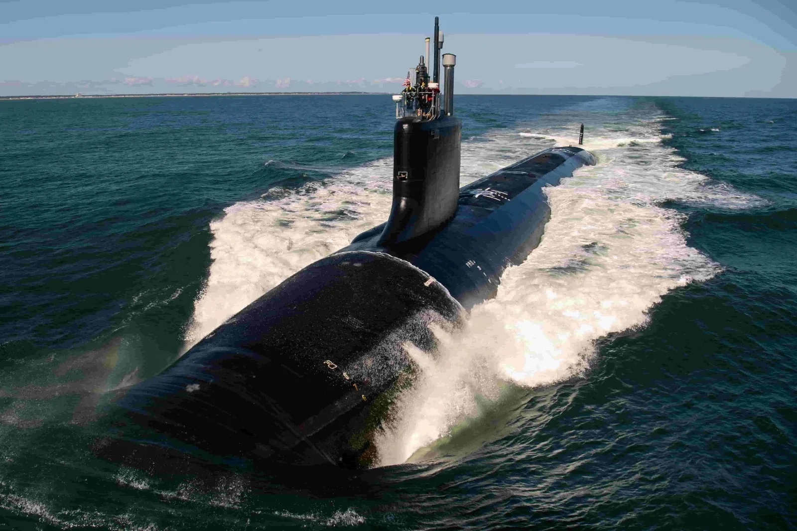 USS Massachussets (SSN 798)