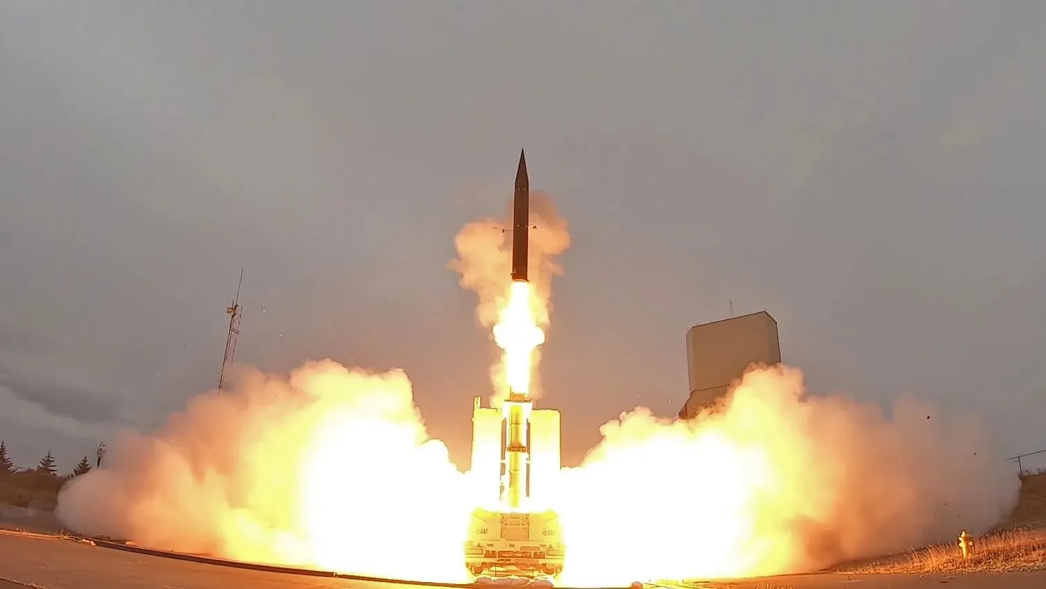 Un sistema Arrow-3 en acción - US Missile Defense Agency