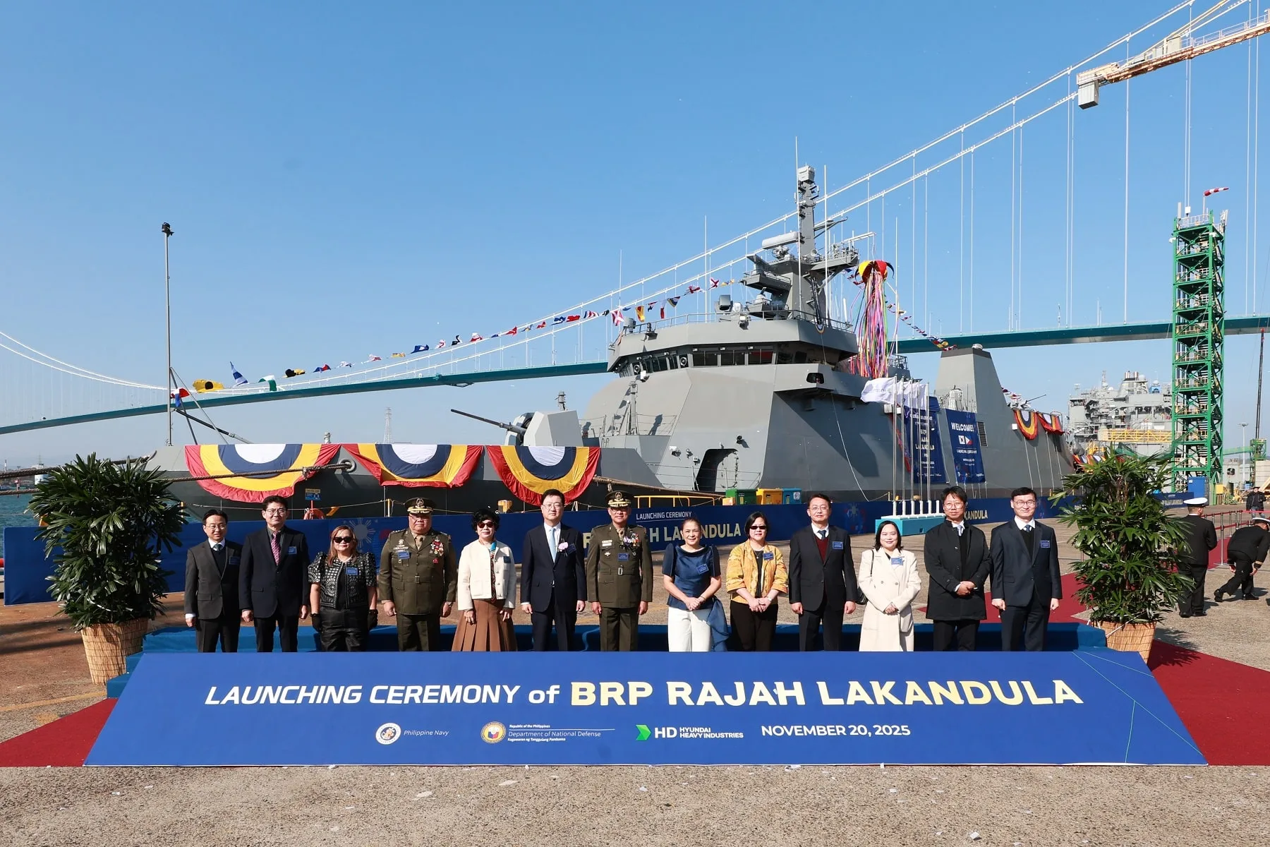 Ceremonia de botadura del BRP Rajah Lakandula (PS-21).