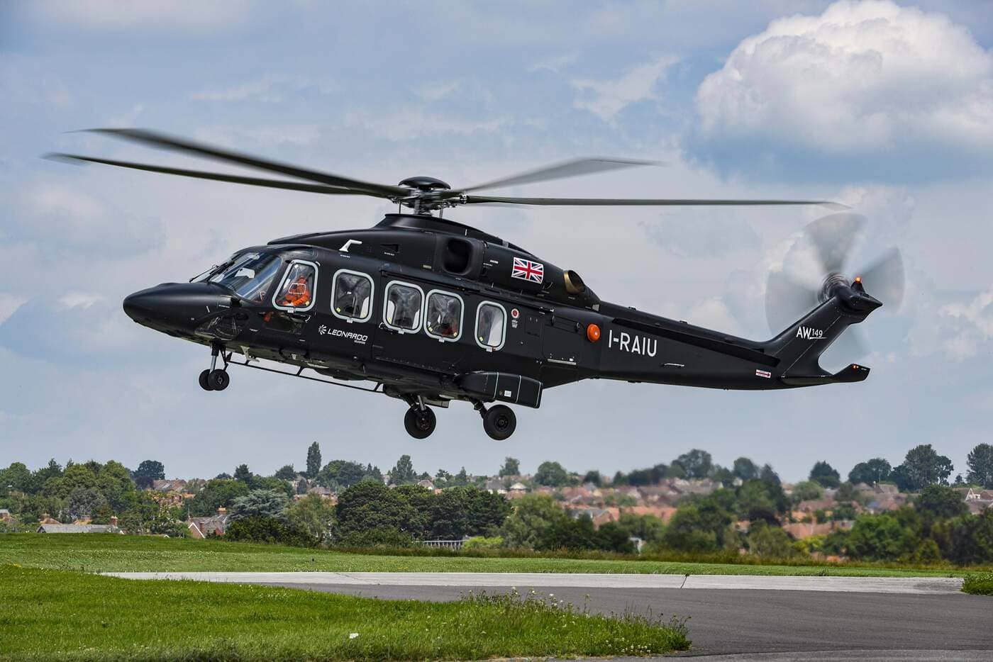 Un helicóptero Leonardo AW149