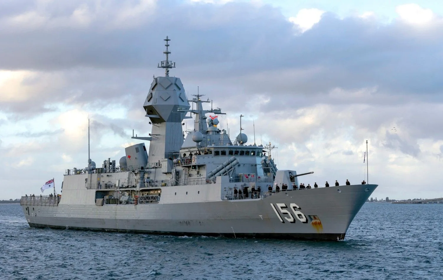 El buque australiano HMAS Toowoomba