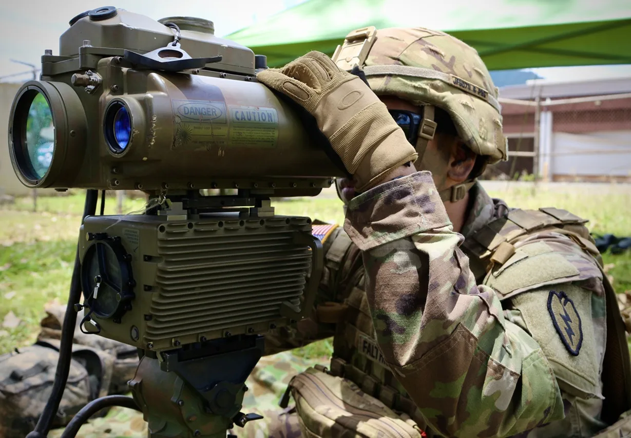 Telémetro y designador láser AN/PED-1 Ejército